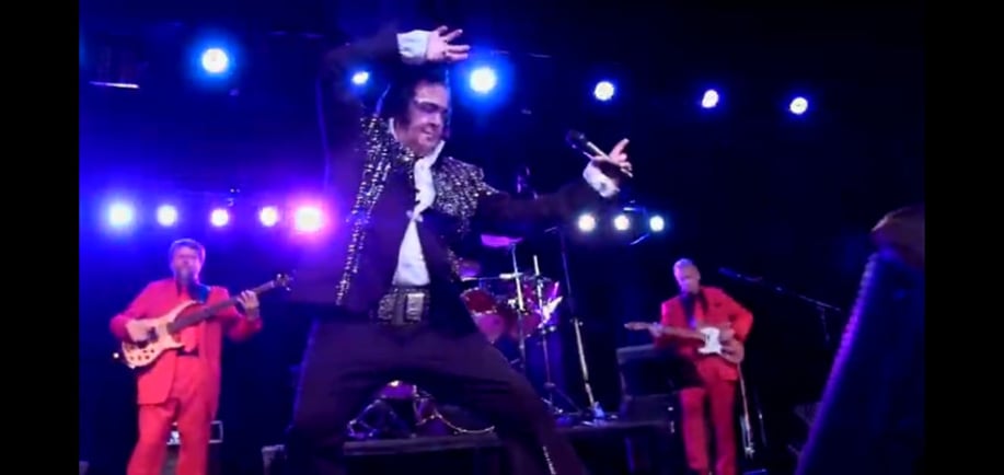 Gallery photo 20 of The Elvis Experience