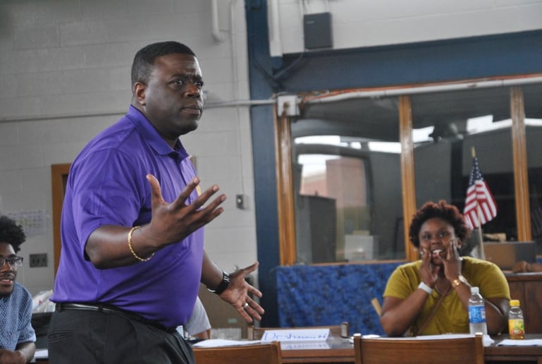 Gallery photo 3 of L. Wayne Smalls Motivational Speaker/Author/Leadership Trainer