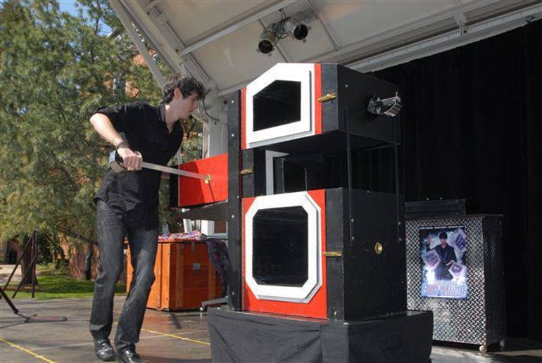 Gallery photo 25 of The Extreme Magic Of Eric Wilzig