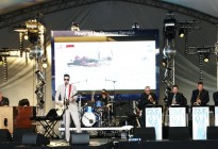 Gallery photo 3 of The Fabulous Philadelphia Mojo Kings Dance Band