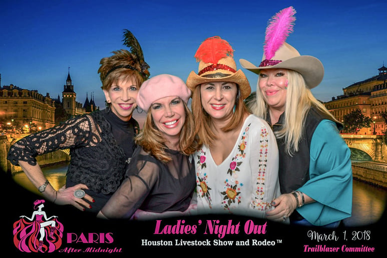 Gallery photo 3 of The Face Exchange - Photo Booths & More