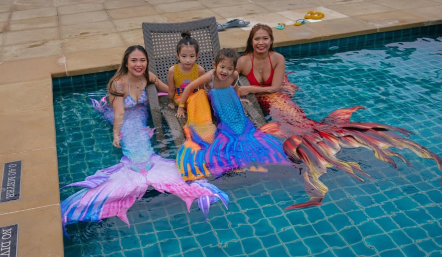 Gallery photo 3 of The Filipina Mermaid