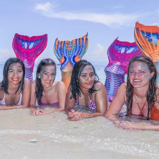 Gallery photo 8 of The Filipina Mermaid