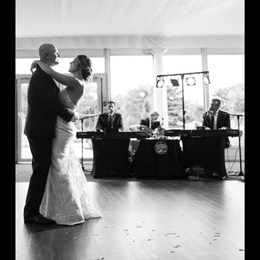 Gallery photo 9 of The Flying Ivories | Kansas City