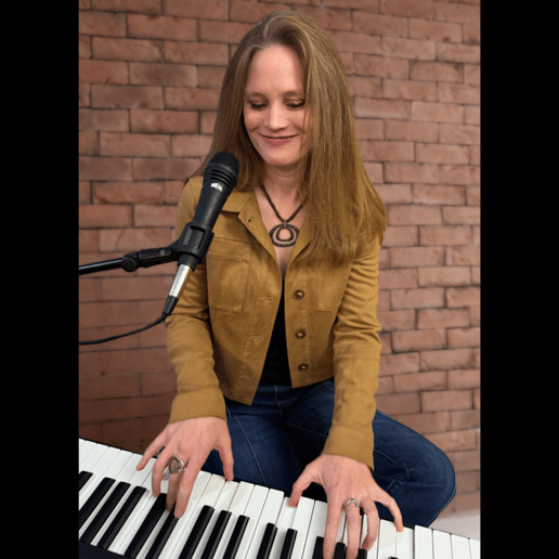 Gallery photo 12 of The Flying Ivories | Kansas City