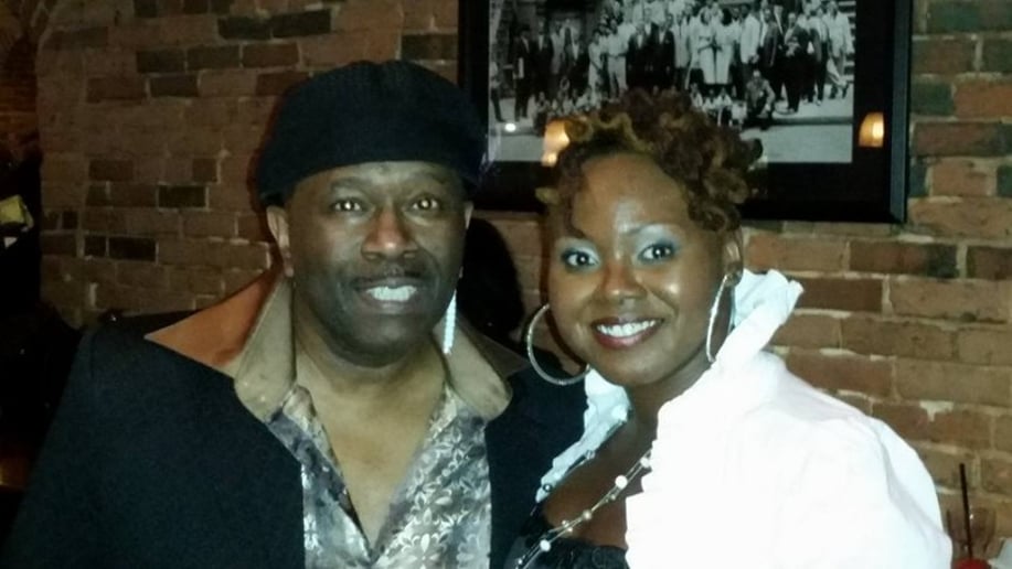 Gallery photo 40 of Hi-Fi! Soul Band