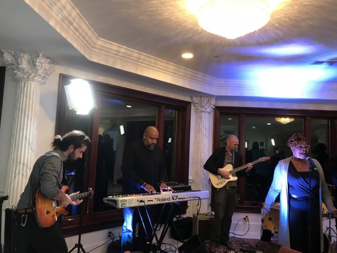 Gallery photo 48 of Hi-Fi! Soul Band