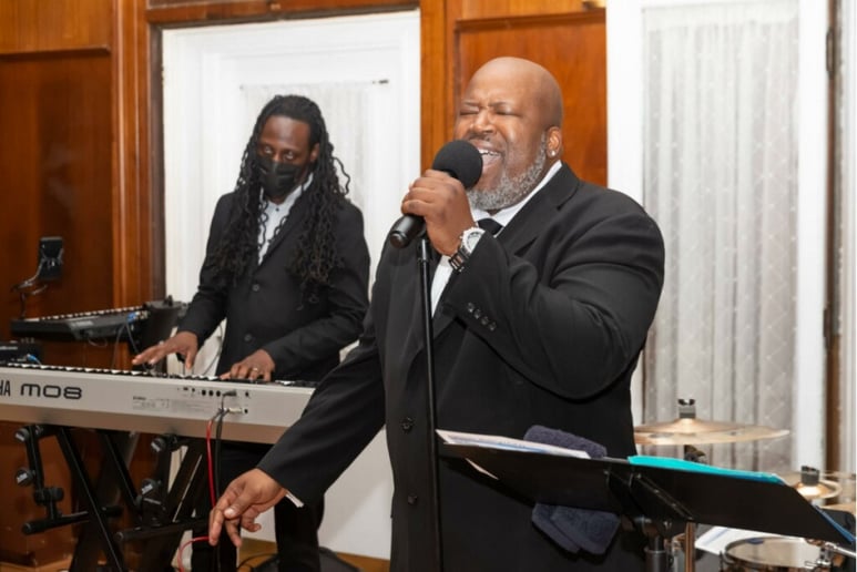 Gallery photo 23 of Hi-Fi! Soul Band