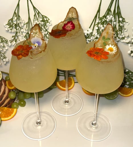 Gallery photo 11 of The French 75