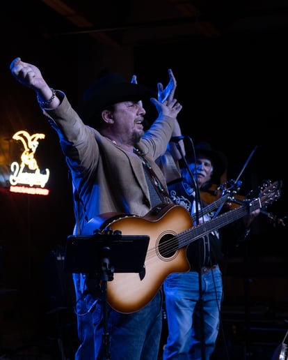 Gallery photo 1 of The Frio River Band