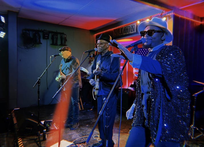 Gallery photo 6 of The Funkmaster & The Posse Band
