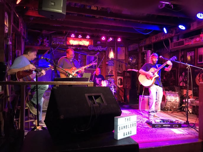 Gallery photo 3 of The Gamblers Band