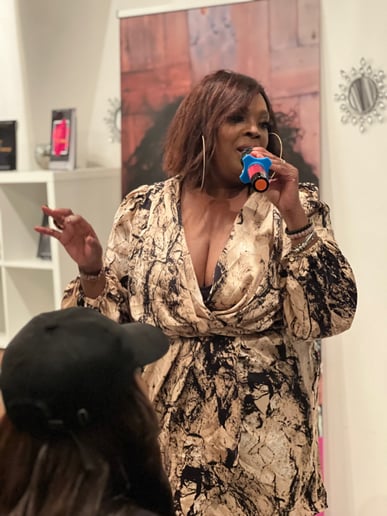 Gallery photo 3 of The Game-Changing Diva