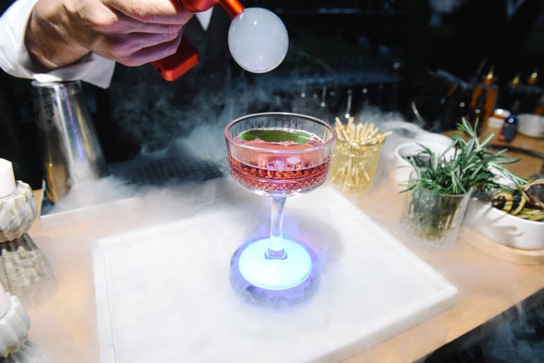 Gallery photo 8 of The Gentleman's Pour