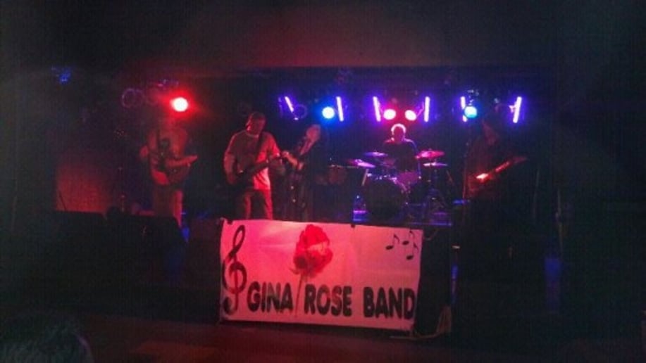 Gallery photo 1 of Gina Rose and The Thorns