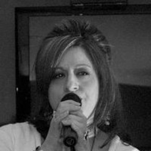 Gallery photo 2 of Gina Rose and The Thorns