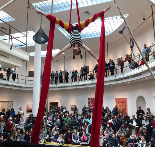 Gallery photo 6 of The Give & Take Jugglers