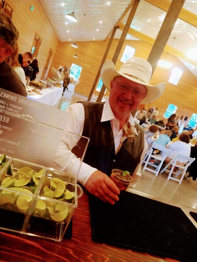 Gallery photo 8 of The Glass Slipper Mobile Bartending