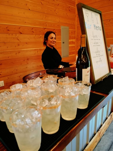 Gallery photo 3 of The Glass Slipper Mobile Bartending