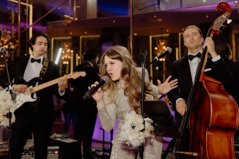 Gallery photo 11 of Morgan Treni & The Golden Estate House Band