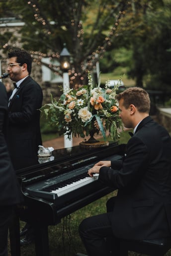 Gallery photo 23 of Morgan Treni & The Golden Estate House Band