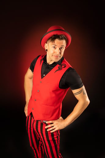Gallery photo 8 of Jason D'Vaude - The Circus Man