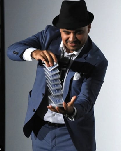 Gallery photo 6 of The Great Omar