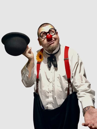 Gallery photo 2 of The Great Richy Bee’s One-Man Circus