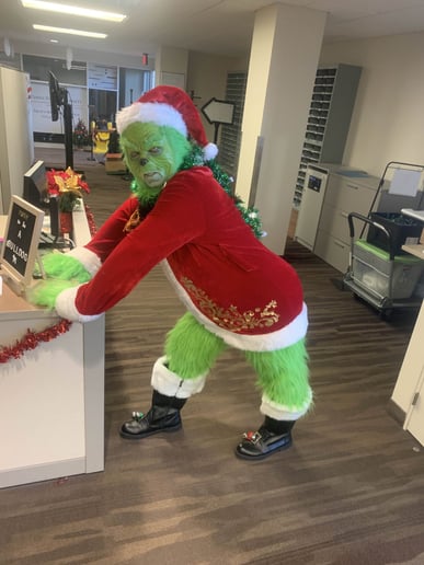 Gallery photo 3 of Ben The Grinch