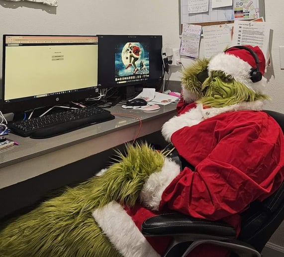 Gallery photo 2 of Vicki Russell as the The Grinch