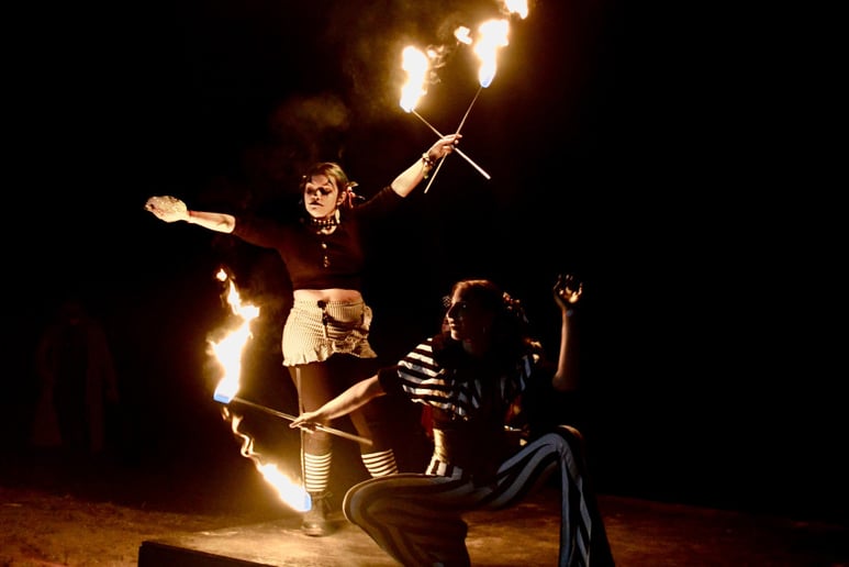 Gallery photo 10 of The Groovin' Embers