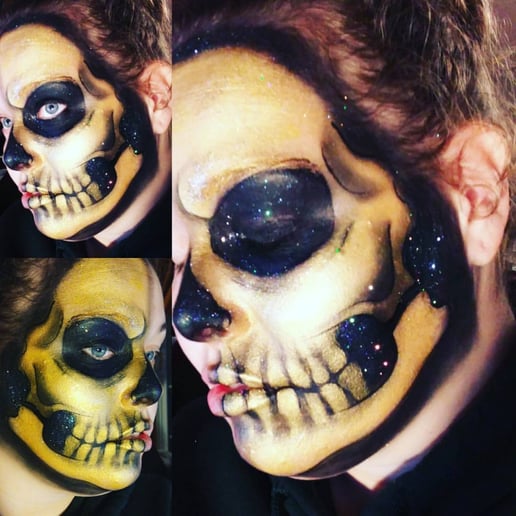 Gallery photo 1 of The Hamilton Face Painter