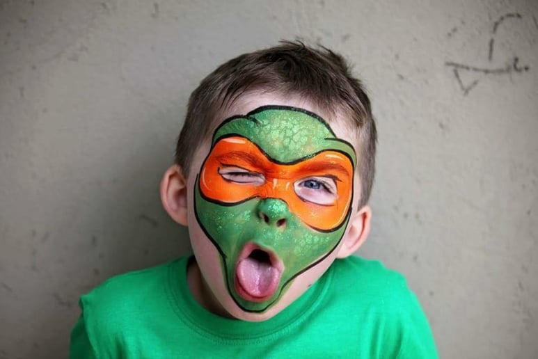 Gallery photo 2 of The Hamilton Face Painter