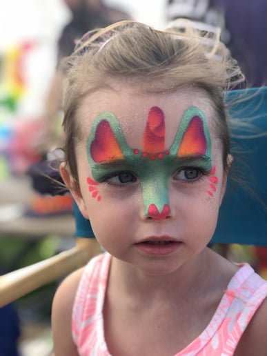 Gallery photo 4 of The Hamilton Face Painter