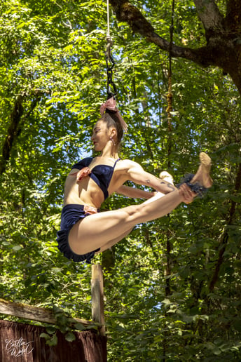 Gallery photo 1 of Hans The Contortionist
