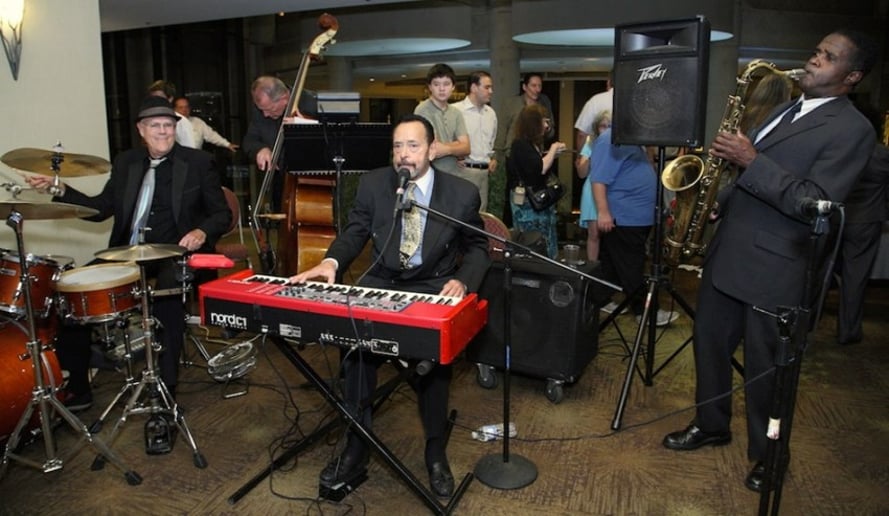 Gallery photo 3 of The Happiness Band