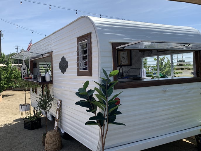 Gallery photo 4 of The Happy Camper Mobile Bar