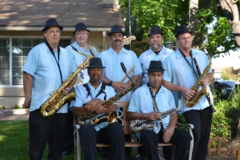 Gallery photo 3 of The Harmony Sisters & Little Big Band