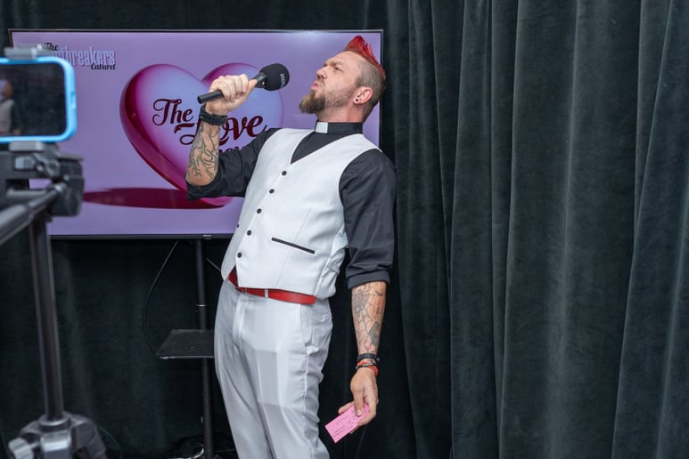 Gallery photo 6 of The Heartbreakers Cabaret