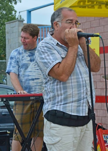 Gallery photo 18 of The Hell or High Water Band