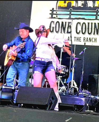Gallery photo 6 of The Highway 41 Band