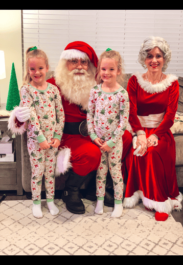 Gallery photo 4 of The Hilton Head Santa Claus LLC