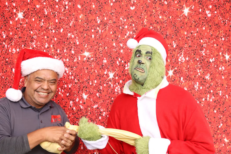 Gallery photo 38 of The Holiday Carolers