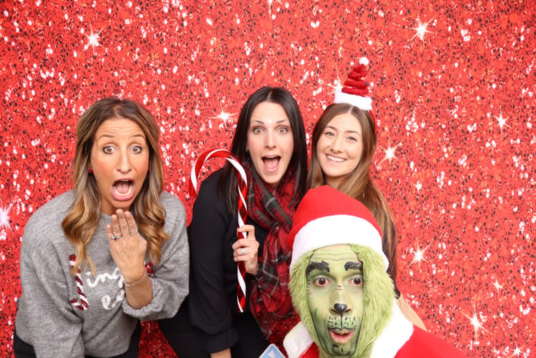 Gallery photo 52 of The Holiday Carolers