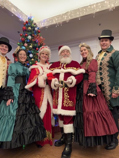 Gallery photo 55 of The Holiday Carolers
