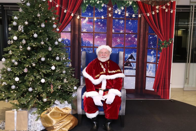 Gallery photo 8 of The Holly Jolly Santa