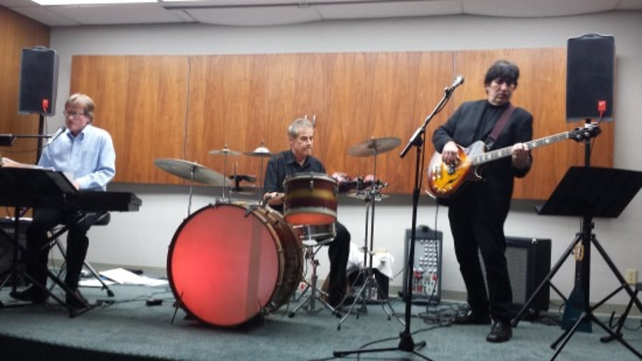 Gallery photo 24 of "The Hollywood Rhythm Kings",  Jazz Trio