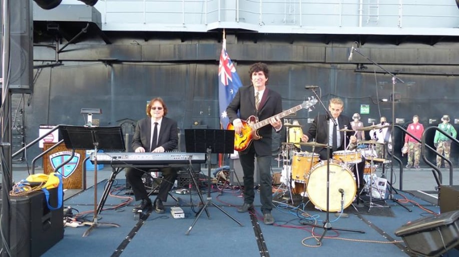 Gallery photo 15 of "The Hollywood Rhythm Kings",  Jazz Trio