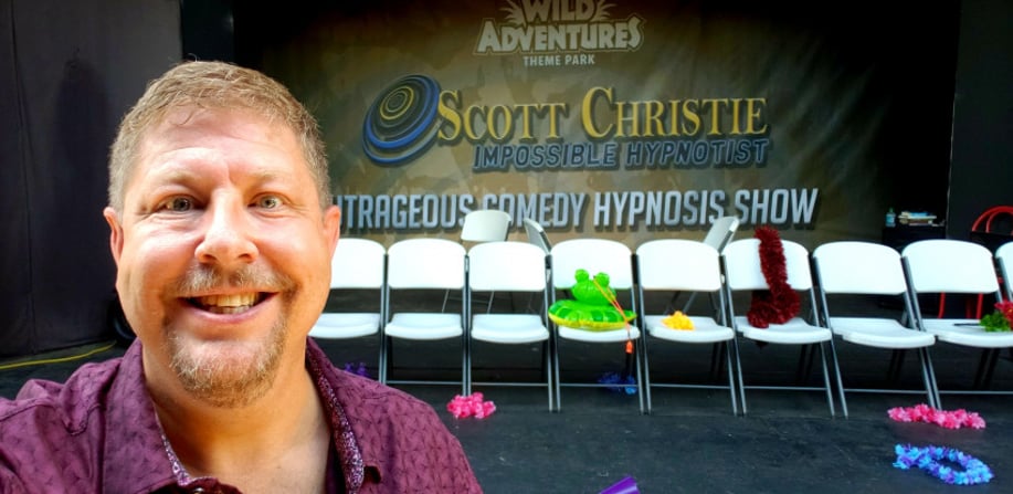 Gallery photo 3 of Scott Christie, The Impossible Hypnotist