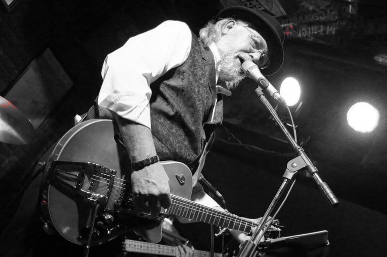 Gallery photo 4 of The Jackson Fox Band